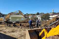 obras-de-drenagem-no-Bairro-Rio-America-10